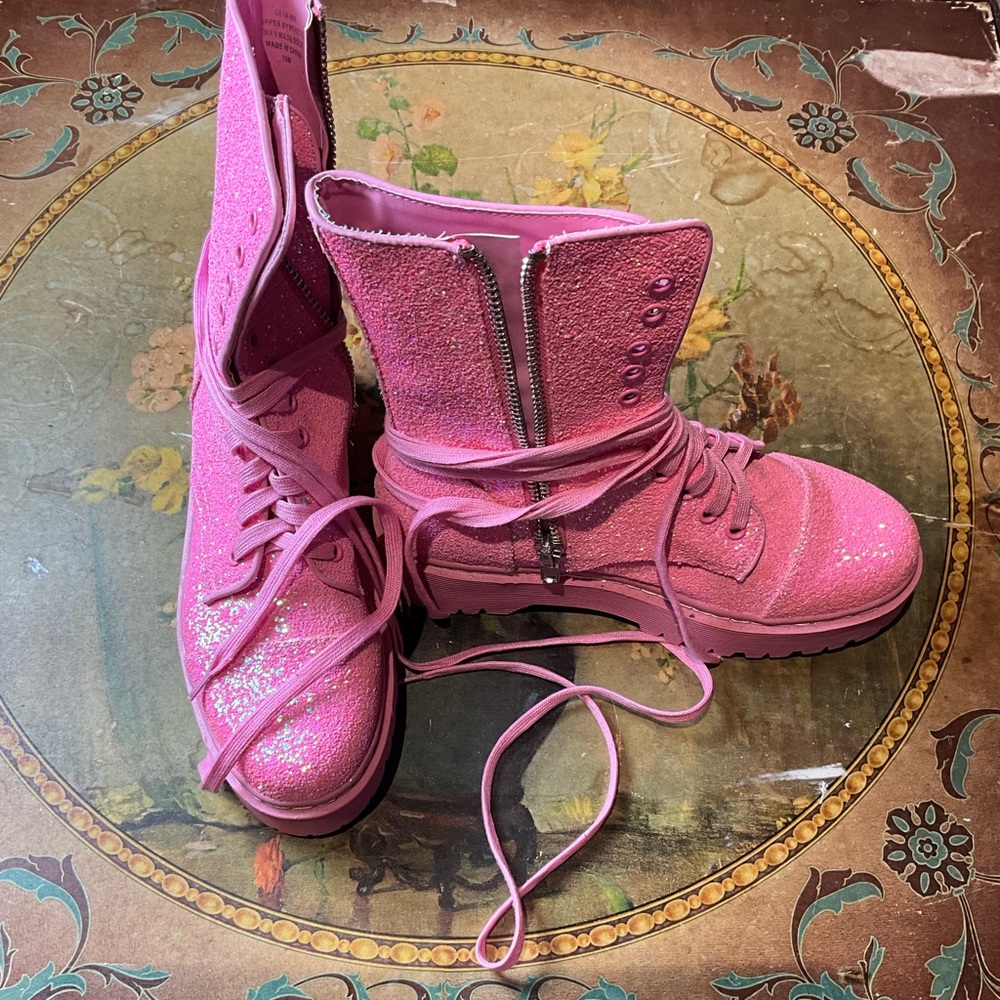 Club Exx glitter boots pink size 10 never worn